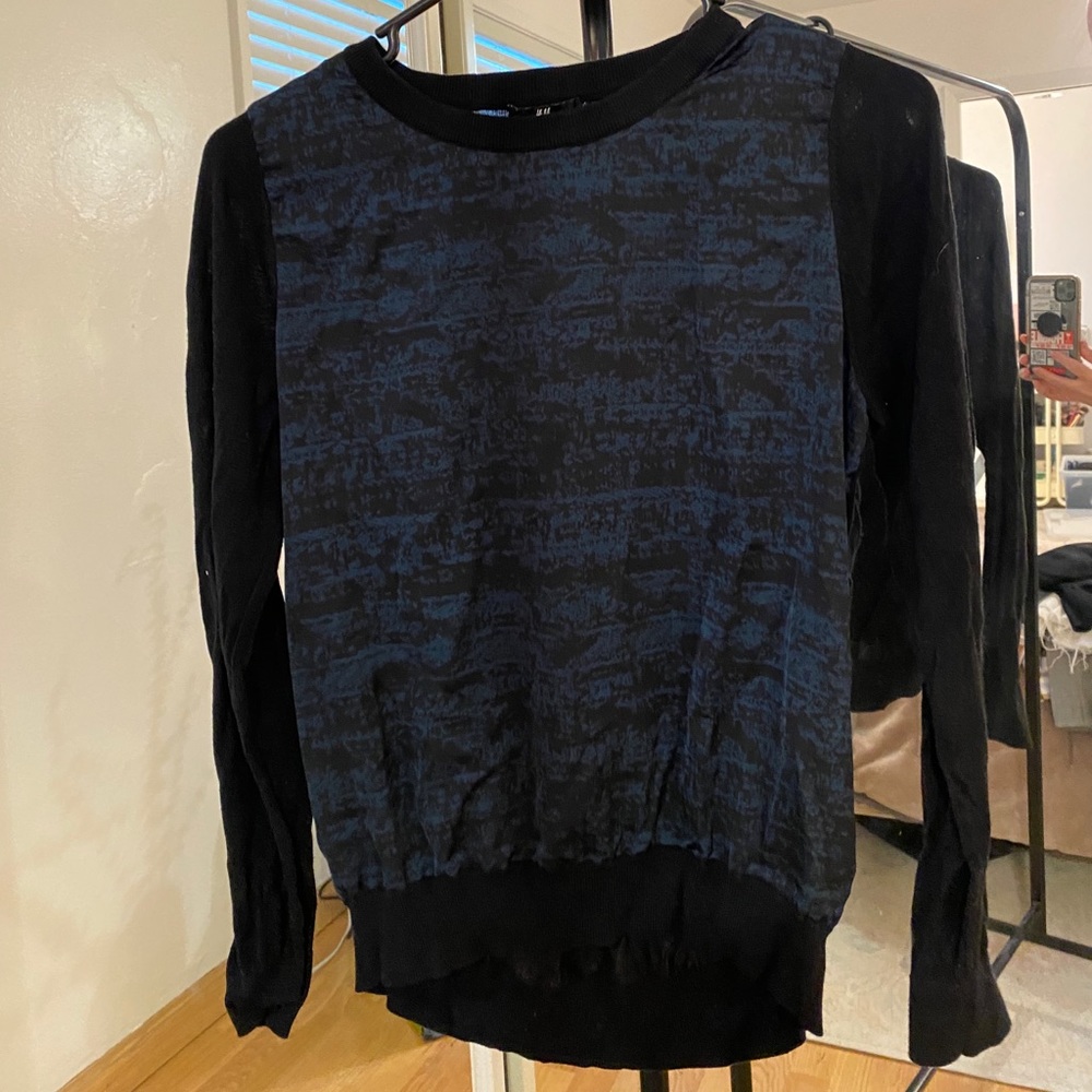 H&M Sweater XS